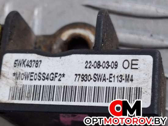 Передняя панель (телевизор)  Honda CR-V 3 поколение [рестайлинг] 2009 77930SWAE113M4, 5WK43787 #3