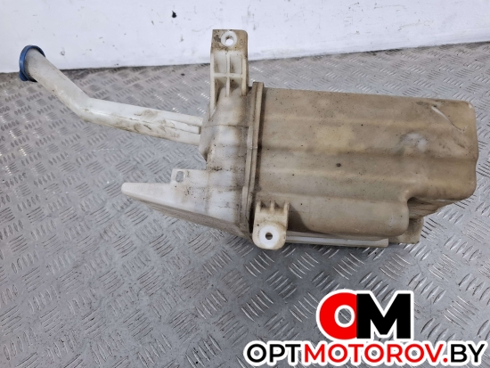 Бачок омывателя  Toyota Avensis 2 поколение (T250) [рестайлинг] 2008  #2