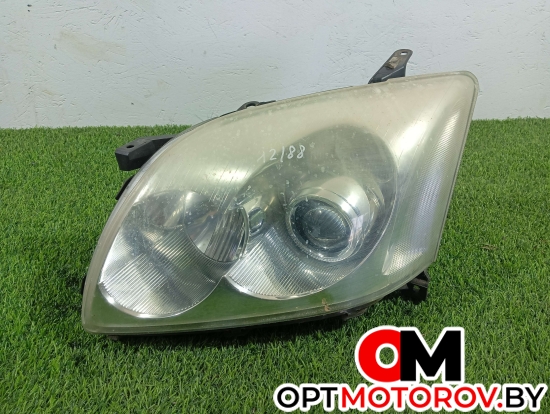 Фара правая  Toyota Avensis 2 поколение (T250) 2004 8117005220 #1