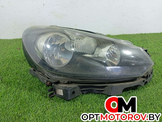 Решетка радиатора  Volkswagen Golf 6 поколение 2009 5K2941006H #1