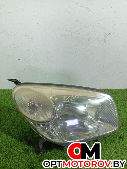 Фара левая  Toyota RAV4 2 поколение (XA20) [рестайлинг] 2004 8110542230 #1