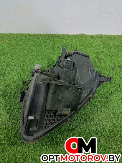 Передняя панель (телевизор)  Toyota Avensis 2 поколение (T250) 2005 8113005210 #3