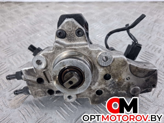 Насос ТНВД  Mercedes-Benz Vito W639 2006 A6460700401, 0445010143 #1
