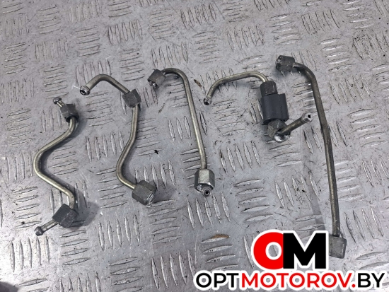Масляная трубка турбины (сброс)  Opel Insignia 1 поколение (A) 2010 55573470, 55573471, 55573469, 55573472, 55573468 #1