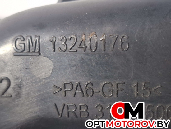 Патрубок интеркулера  Opel Insignia 1 поколение (A) 2010 13240176 #3