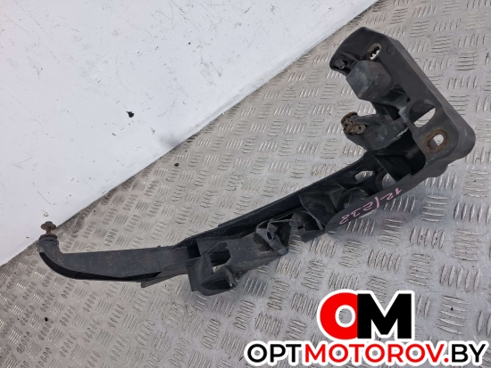 Крепление фары правой  Audi A3 8P/8PA [2-й рестайлинг] 2010 8P0805607 #3