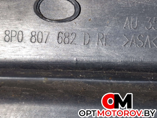 Заглушка (решетка) в бампер передний  Audi A3 8P/8PA [2-й рестайлинг] 2010 8P0807682D, 8P0807682 #4