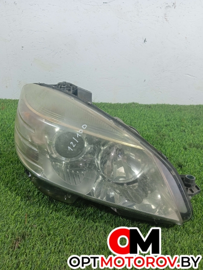 Фара правая  Mercedes-Benz C-Класс W204/S204 2010 А2048200661 #1