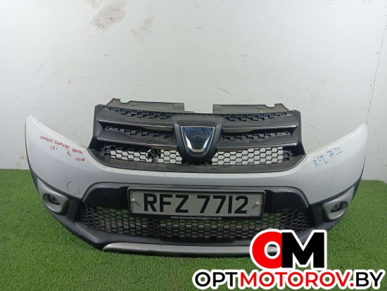 Бампер передний  Renault Sandero Stepway 2 поколение 2014 620220802R #1