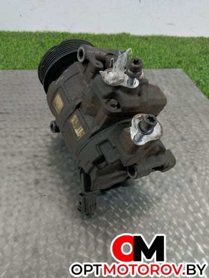 Компрессор кондиционера  Audi A4 B8/8K 2010 4F0260805AP #3