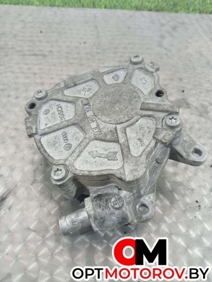 Дроссельная заслонка  Audi A4 B8/8K 2010 03l145100f #1