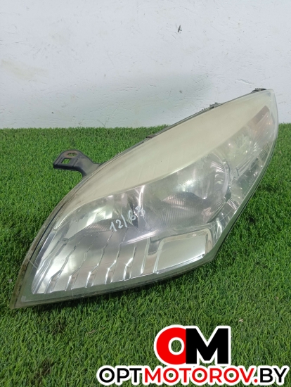 Фара правая  Renault Megane 3 поколение 2010 260600018R #1