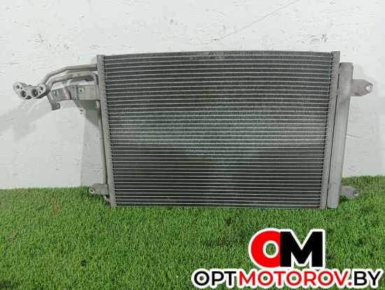 Вентилятор радиатора  Skoda Superb 2 поколение 2010 1K0820411ah #1
