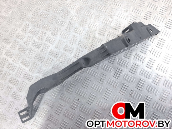 Кронштейн крепления бампера переднего  Opel Astra J 2011 13287640 #4