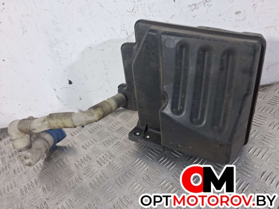 Бачок омывателя  Skoda Octavia 2 поколение (A5) [рестайлинг] 2012 1K0955453Q, 1K0955453R, 1K0955453S, 3B7955681 #4