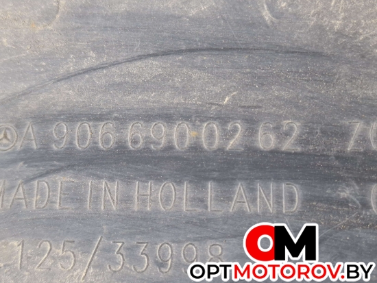 Молдинг крыла  Mercedes-Benz Sprinter 1 поколение (W901-905) [рестайлинг] 2006 9066900262 #2