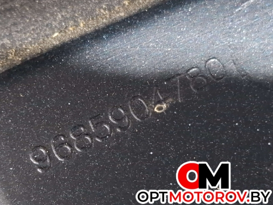 Капот  Peugeot 5008 1 поколение 2010 9685904780 #8