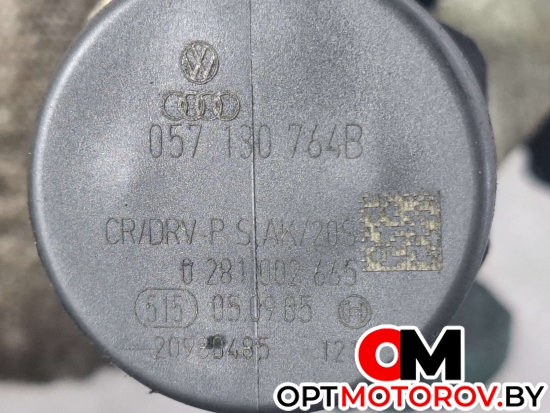 Топливная рампа  Audi A6 4F/C6 2005 059130090J, 059130090, 0281002665, 057130764B #4