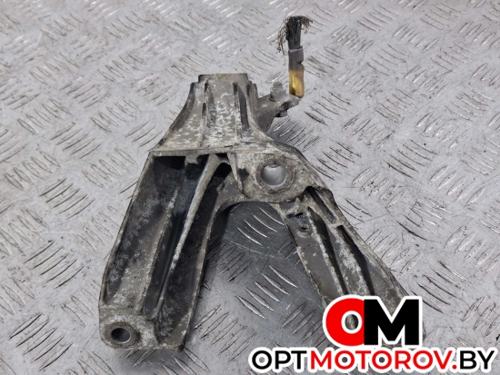 Кронштейн двигателя  Audi A6 4F/C6 2005 4F0199408P, 4F0199408 #4