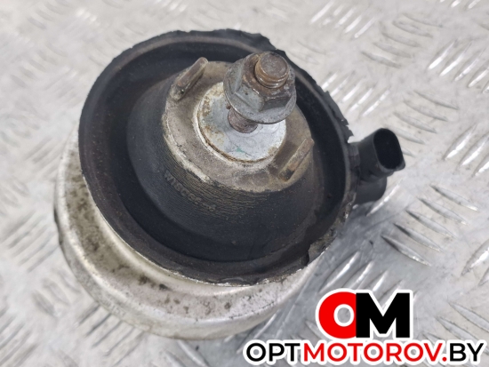 Кронштейн двигателя  Audi A6 4F/C6 2005 4F0199379G, 4F0199379 #1