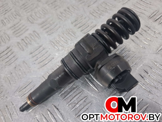Форсунка топливная  Audi A4 B7 2008 038130073BJ, 0414720229 #1