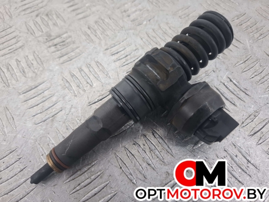 Форсунка топливная  Volkswagen Passat B5 [рестайлинг] 2005 038130073AJ, 0434720037 #1
