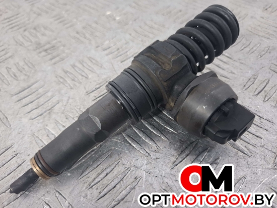 Форсунка топливная  Volkswagen Passat B5 [рестайлинг] 2005 038130073AJ, 0434720037 #1