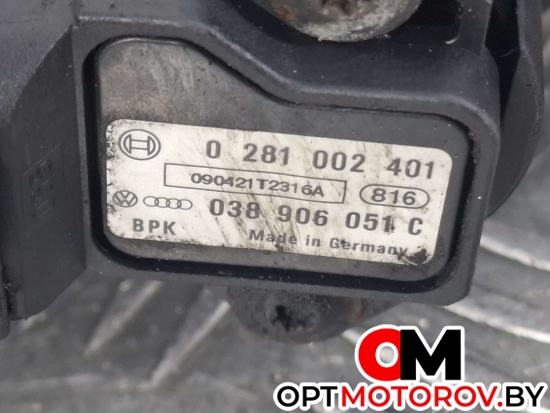 Патрубок интеркулера  Volkswagen Passat B6 2009 0281001501, 048906051C, 5N0145770A #3