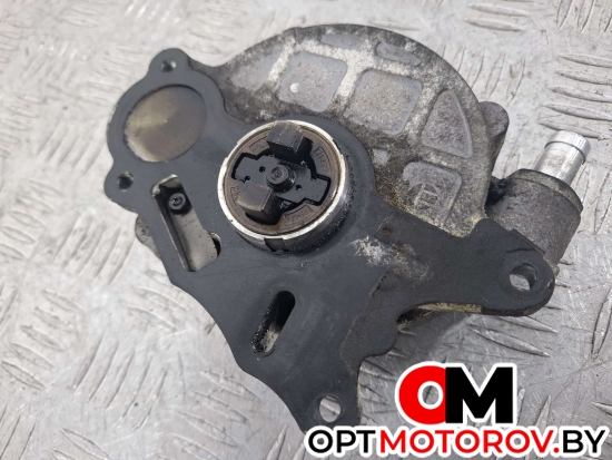 Вакуумный насос  Volkswagen Passat B6 2009 03L145100F, 03L145100 #1