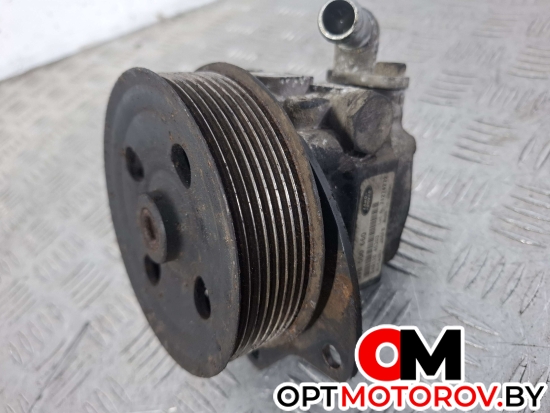 Насос гидроусилителя руля  Land Rover Discovery 3 поколение 2009 QVB500660, J86FB, B4911045303 #1
