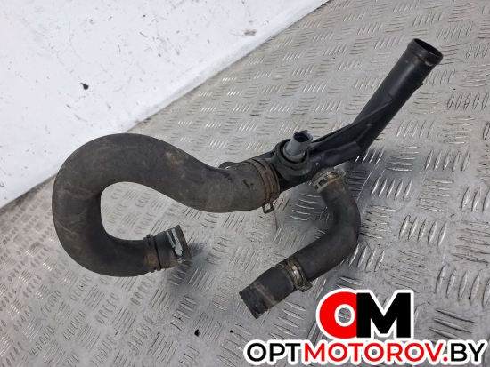 Фланец (тройник) системы охлаждения  Volkswagen Crafter 1 поколение 2007 076121085A, 076121063E #2
