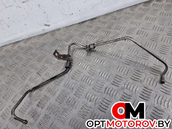 Масляная трубка турбины (подача)  Audi A6 4F/C6 2005 03G145771B, 03G145771 #1