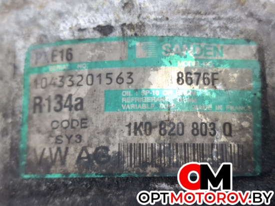 Компрессор кондиционера  Volkswagen Golf 5 поколение 2006 1K0830803Q, 1K0820803 #2