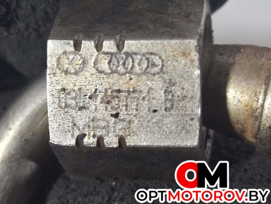 Масляная трубка турбины (подача)  Volkswagen Passat B6 2009 03L145771B #4
