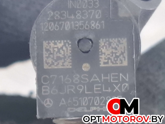 Форсунка топливная  Mercedes-Benz E-Класс W212/S212/C207/A207 2011 A6510702887, 6510702887 #3