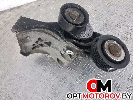 Кронштейн компрессора кондиционера  Opel Insignia 1 поколение (A) 2014 55582510 #3