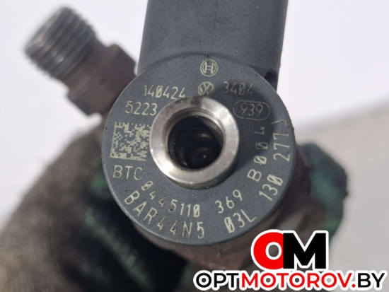 Форсунка топливная  Volkswagen Caddy 3 поколение [рестайлинг] 2014 0445110369, 03L130277J #3