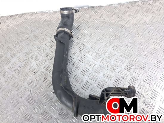 Патрубок интеркулера  Volkswagen Caddy 3 поколение [рестайлинг] 2014 1K0145770AE, 0281002977, 03G906051E #2