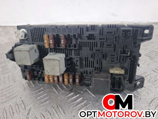 Блок предохранителей  Mercedes-Benz E-Класс W211/S211 2004 00007165A, 2115453901, A720391000228 #3
