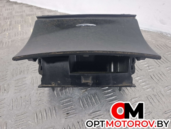 Пепельница  Mercedes-Benz E-Класс W211/S211 2005 A211810133009, A2118100428 #3