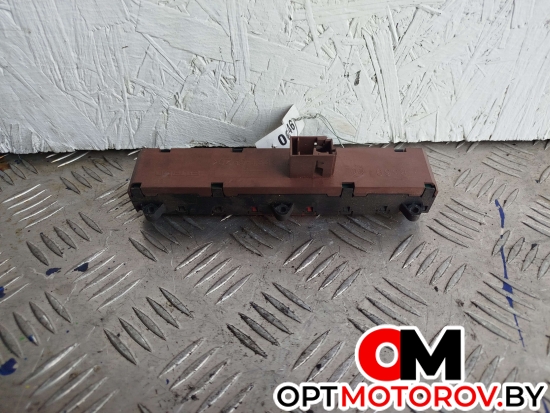Кнопка аварийной сигнализации  Fiat Ducato 3 поколение 2008  #2
