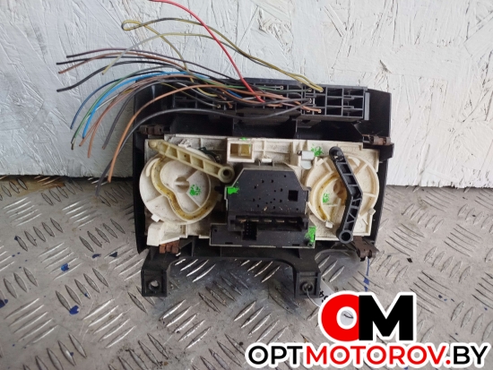 Блок управления печки/климат-контроля  Opel Zafira 1 поколение (A) 2001 024420732 #2