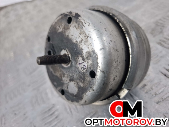 Подушка крепления двигателя  Audi A4 B7 2006 8E0199382K #4
