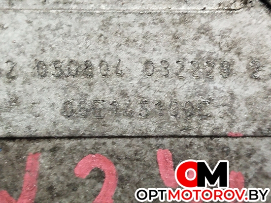 Вакуумный насос  Audi A6 3 2006 06E145100C           #4