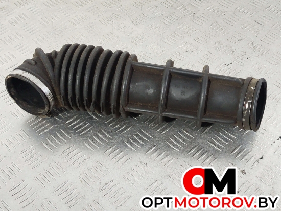 Патрубок воздушного фильтра  Opel Omega A 1990 90232758 #3