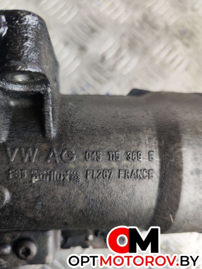 Корпус масляного фильтра  Volkswagen Passat B6 2008 045115389E           #4