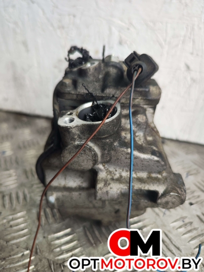 Компрессор кондиционера  Audi A4 B6 2004 8H0260805B #5