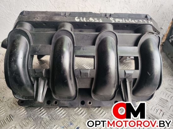 Впускной коллектор  Mercedes-Benz Sprinter 1 поколение (W901-905) [рестайлинг] 2004 6110900637, 6110902637 #1