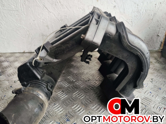 Впускной коллектор  Mercedes-Benz Sprinter 1 поколение (W901-905) [рестайлинг] 2004 6110900637, 6110902637 #4
