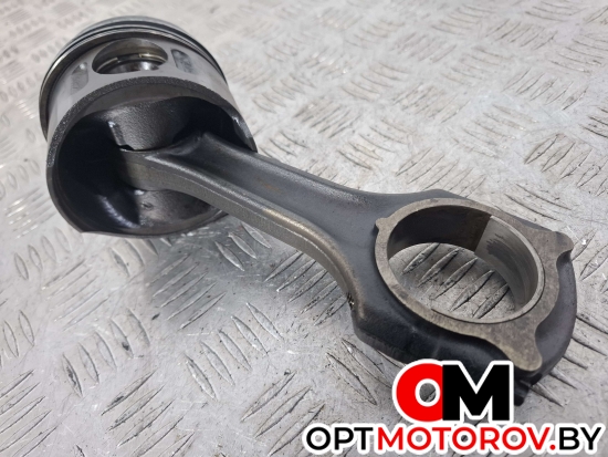 Поршень  Mercedes-Benz C-Класс W203/S203/CL203 2002 8857, R0 #1